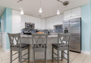 gateway1402-19-kitchen.jpg