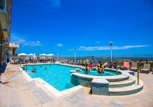 img-6801-outdoor-pool-jon-b.jpg