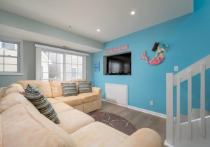 wight14205-9b-18-family-room-new.jpg