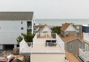 wight14205-9b-21-upper-deck.jpg