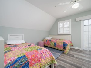 wight14205-9b-28-bedroom-3.jpg