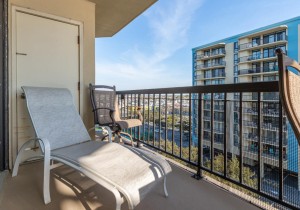 braemar1605-3-balcony.jpg