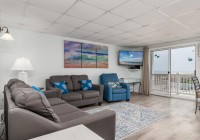windjammer201-2b-living-area.jpg
