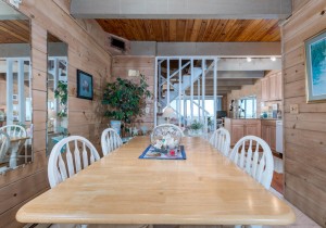 beachplace1-15diningarea.jpg