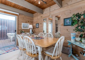 beachplace1-16dining.jpg