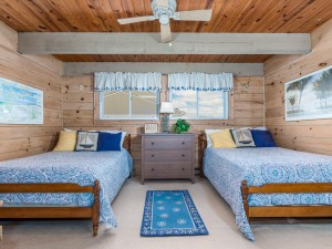 beachplace1-21bedroom2.jpg