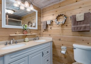 beachplace1-22bath.jpg