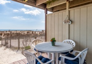 beachplace1-8balcony.jpg
