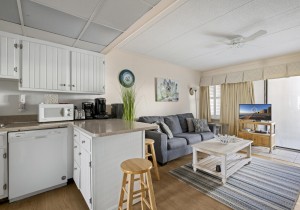 beachhouse106-9-open.jpg