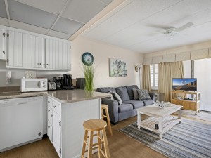 beachhouse106-9-open.jpg