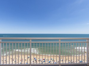gateway1507-1view.jpg