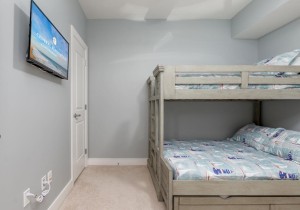 gateway13004-1-37b-bedroom-3.jpg
