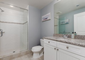 gateway13004-1-38-bath-3.jpg