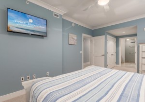 gateway13004-1-41b-masterbedroom.jpg