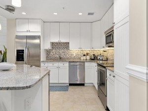gw-1610-9-kitchen.jpg