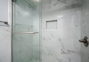 13-primary-bath.jpg