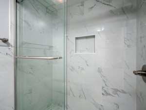 13-primary-bath.jpg