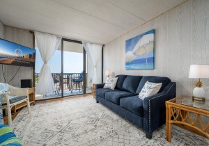3-living-room.jpg