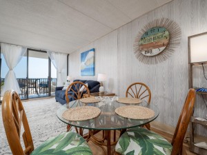 5-dining-table.jpg