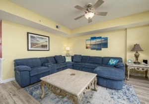 captivabay410-13-living-area.jpg