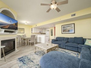 captivabay410-14-open-floor-plan.jpg