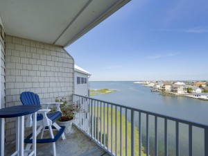 captivabay410-2-new.jpg