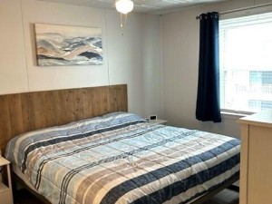 jammer302-9-bedroom-new.jpg