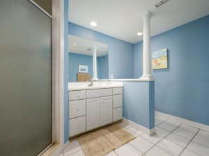 adagio204-18-bath-2.jpg