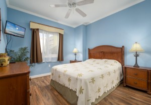 adagio204-19-bedroom-3.jpg