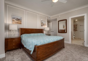 gateway1413-25-primary-bedroom.jpg