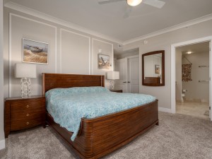 gateway1413-25-primary-bedroom.jpg