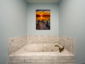 herongull314n-33-primary-bath-1st-floor.jpg