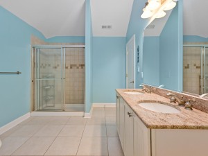 north-heron-30-bath-3.jpg