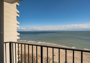 plaza1512-2-view.jpg