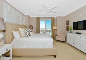 37-primary-bedroom.jpg