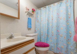 sunrisesea203-12-bath.jpg