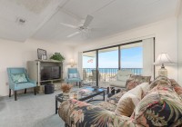 waikiki106-1-living-room.jpg