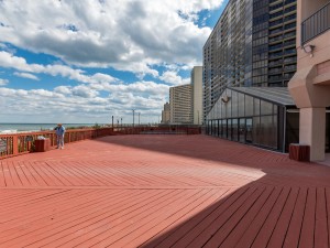 capri-8-deck.jpg
