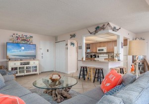 capri807-13-open-floor-plan.jpg