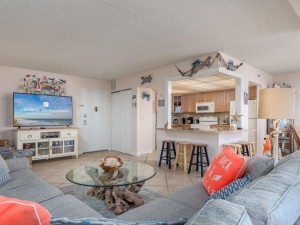 capri807-13-open-floor-plan.jpg