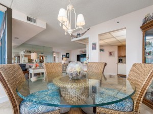 capri807-14-dining-area.jpg