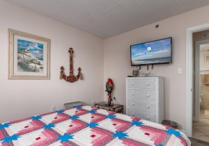 capri807-19-bedroom-2.jpg