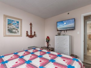 capri807-19-bedroom-2.jpg