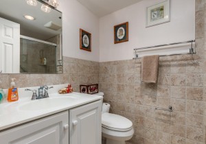 capri807-20-bath.jpg