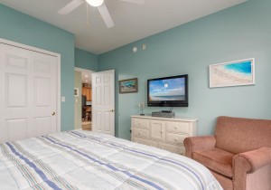 seabrite101-16-bedroom-2.jpg