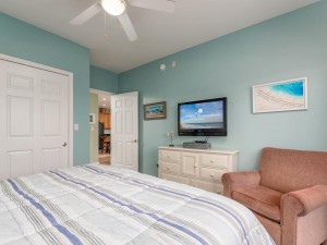 seabrite101-16-bedroom-2.jpg