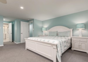 calypso409-18-primary-bedroom.jpg