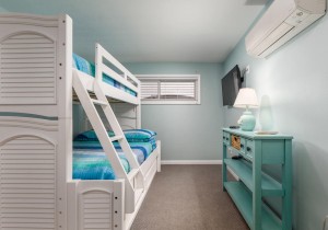 calypso409-25-bedroom-3.jpg