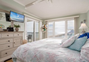 spd902-15-primary-bedrom.jpg