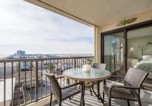 spd902-6-balcony.jpg
